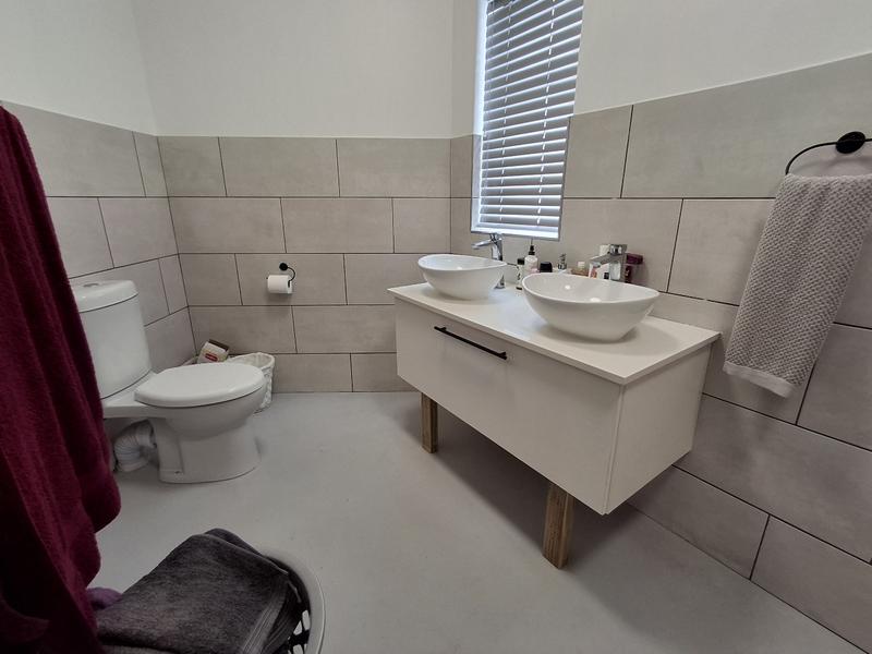 3 Bedroom Property for Sale in Britannia Bay Western Cape